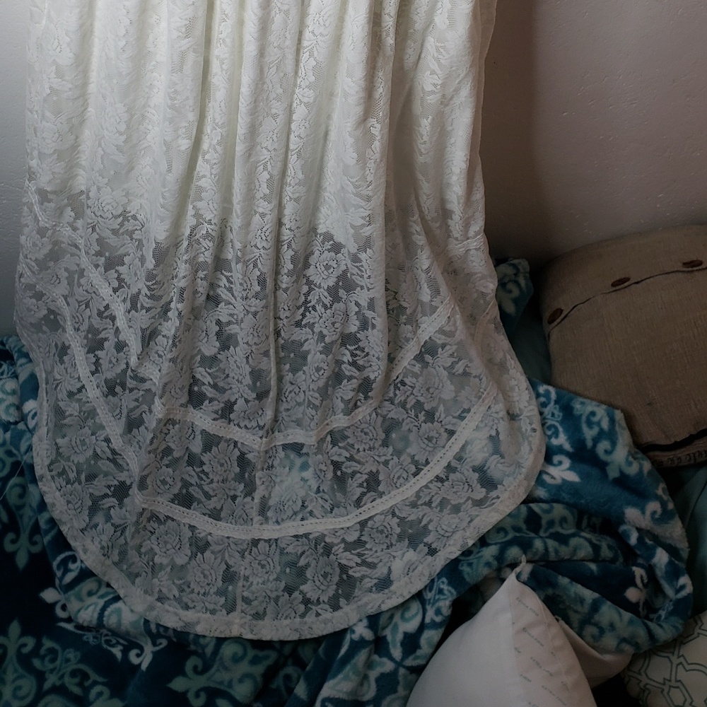 TORRID lace high-low dress - Picture 3 of 8